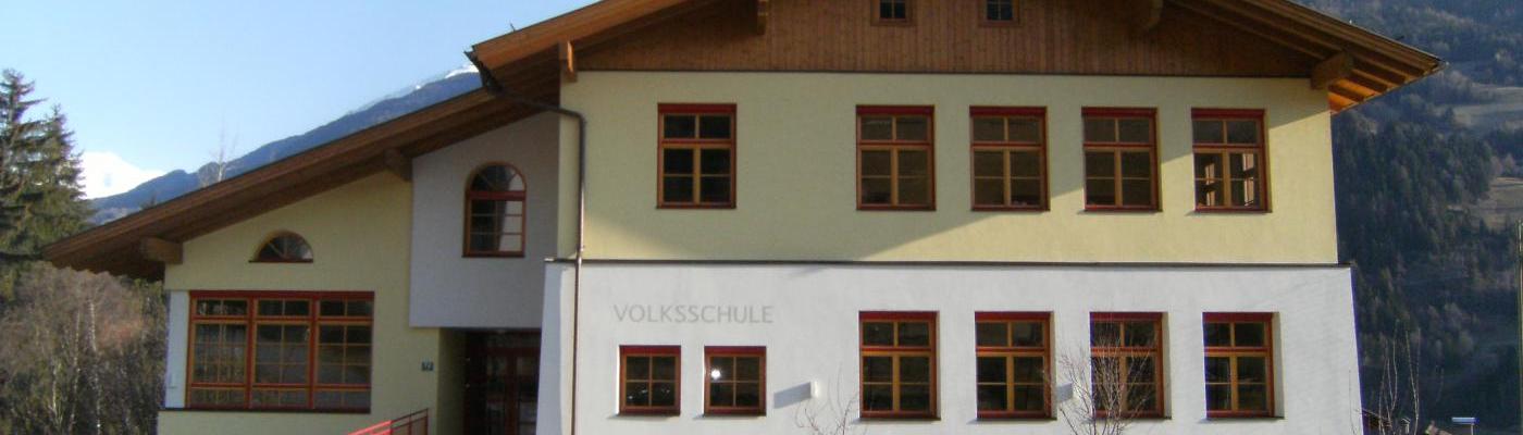 Schulgebäude VS Schlaiten Ansicht gegen Norden